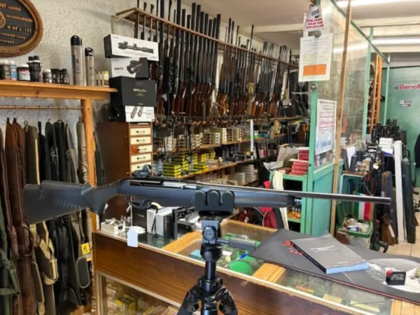 carabine semi auto benelli argo E confortech cal 7x64