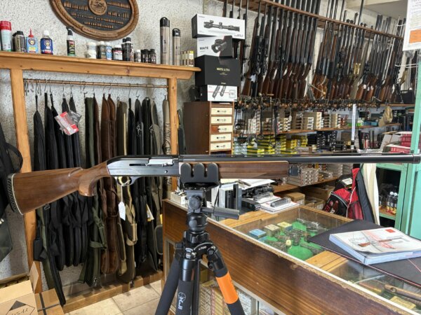 fusils semi auto breda astro cal 12/76