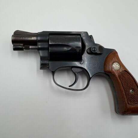 REVOLVER SMITH & WESSON MOD: 36 CAL 38 SP