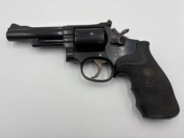 REVOLVER SMITH & WESSON MOD: 19 CAL 357 M
