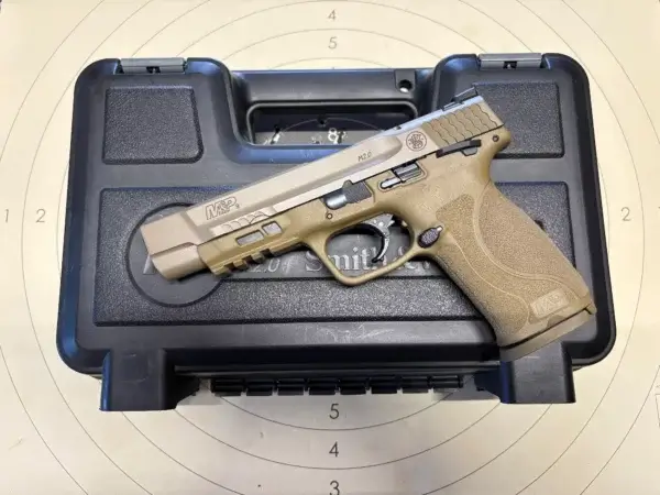 pistolet smith & Wesson MP9 m2.0 calibre 9mm